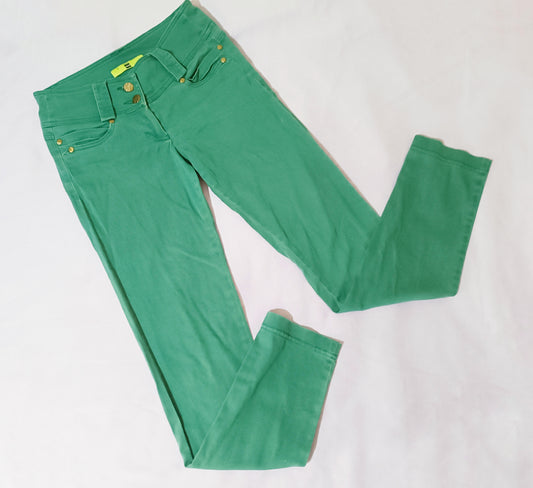 Pantalón Verde Oscuro (Coco)